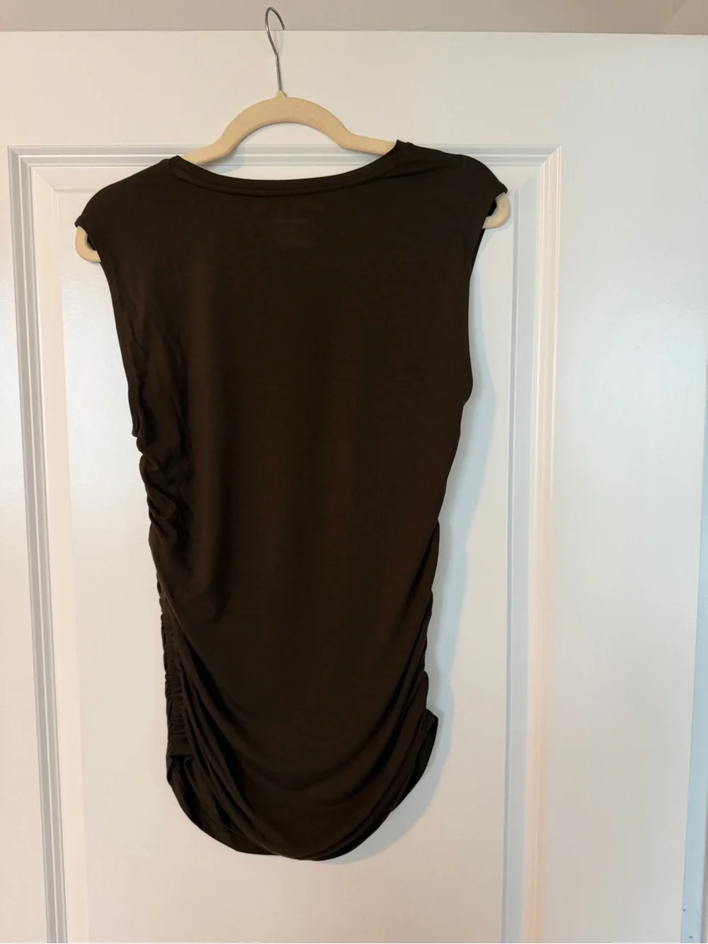 Kenneth Cole Sleeveless Crewneck Top - Dark Brown - Picture 2 of 4